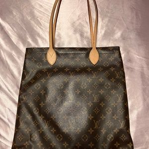 Louis Vuitton Carry It Tote with Zipper Clutch